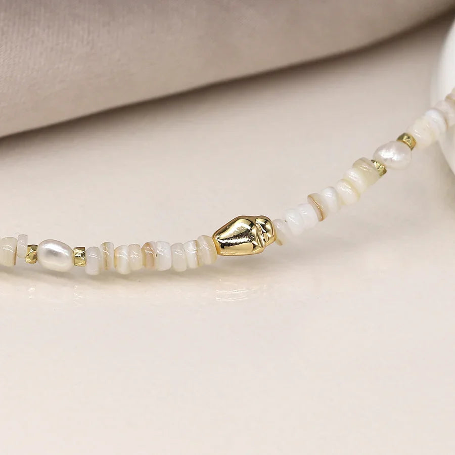 Seed Pearl & Faux Gold Beads Bracelet