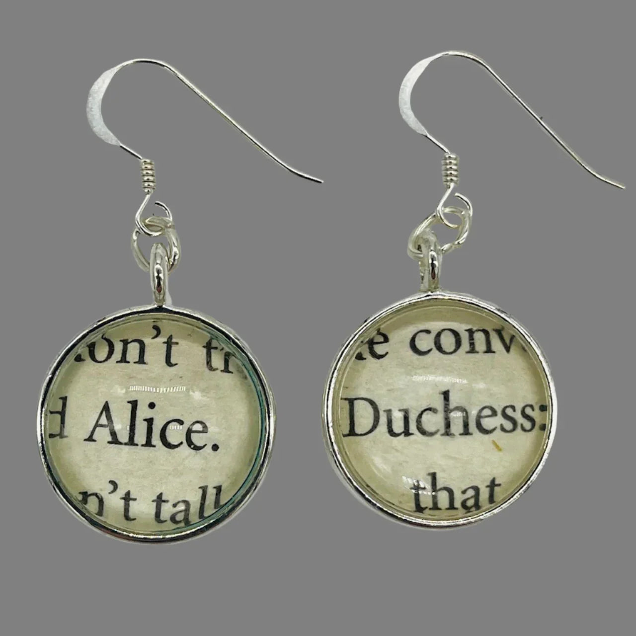 Alice in Wonderland Earrings - Alice & Duchess