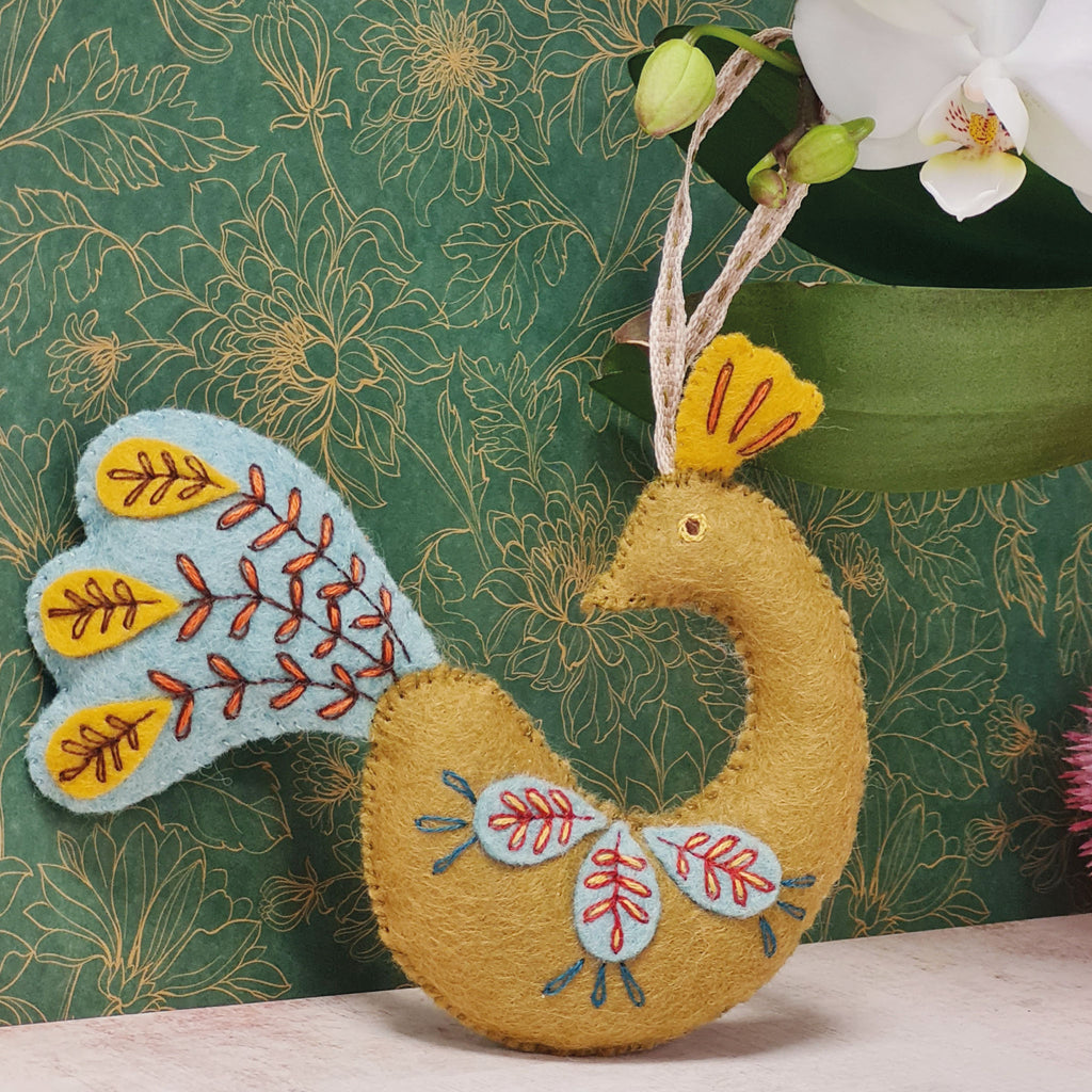 Folk Embroidered Peacock Felt Craft Mini Kit - Corinne Lapiere