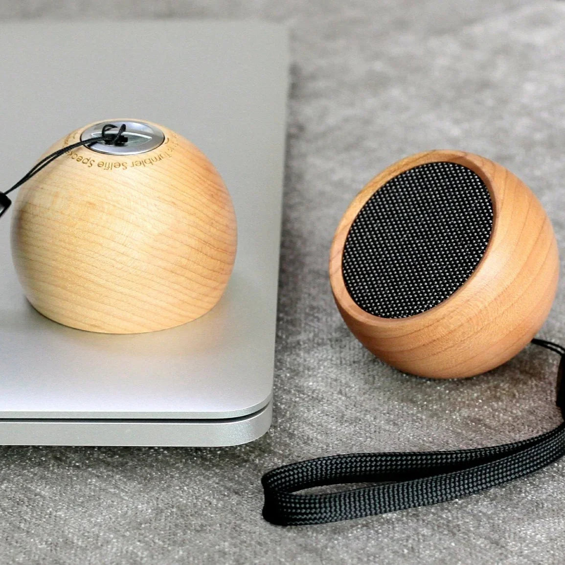 Gingko Tumbler Selfie Speaker Maple