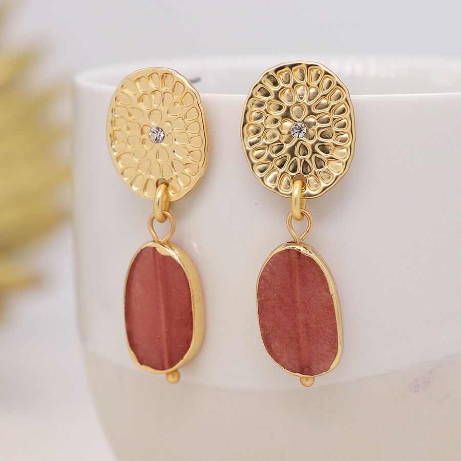 Golden embossed earrings with rose drops