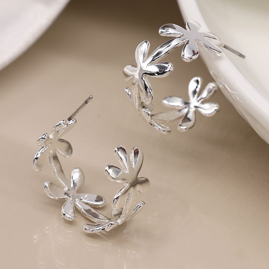 Silver Plated Simple Daisy Chain Hoop Earrings