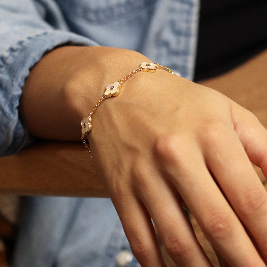 POM - Golden Chain & Quatrefoil Bracelet