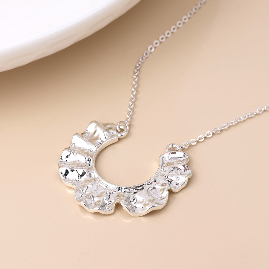 POM - Silver Plated Textured Wave Necklace