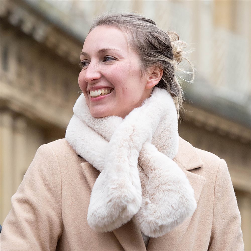 Cream Faux Fur Loop Through Scarf