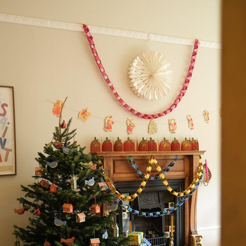 Pink & Red Paper Chain Kit