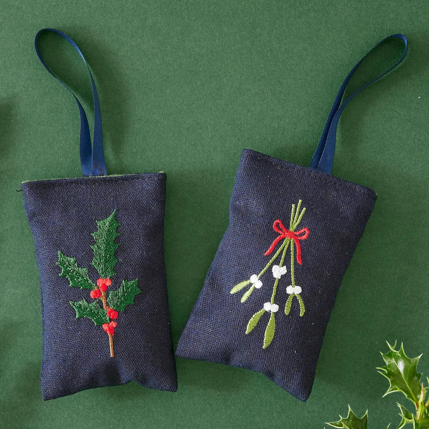Mistletoe Lavender Bag