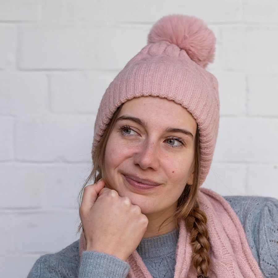 Pink Cable Knit & Faux Fur Bobble Hat