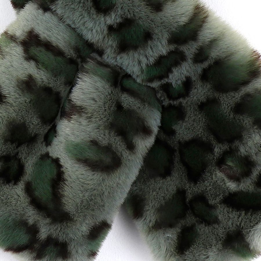 Green Leopard Print Faux Fur Pull-Through Scarf