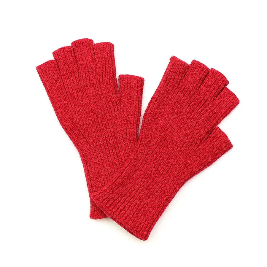 Red Gloves Tres Chic Merry Christmas Gift Box