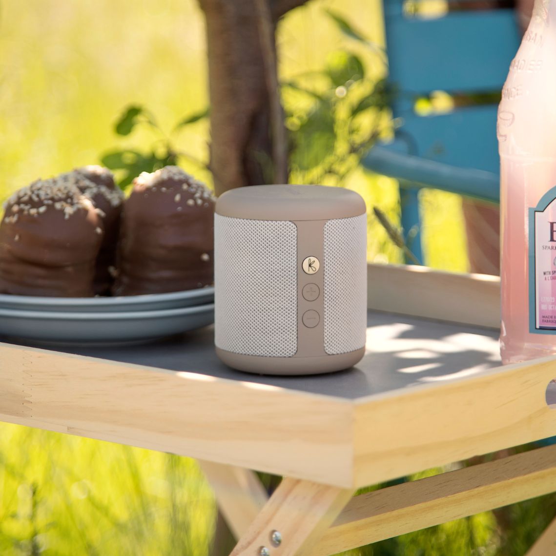 Karl Bluetooth Speaker by Kreafunk - Ivory Sand