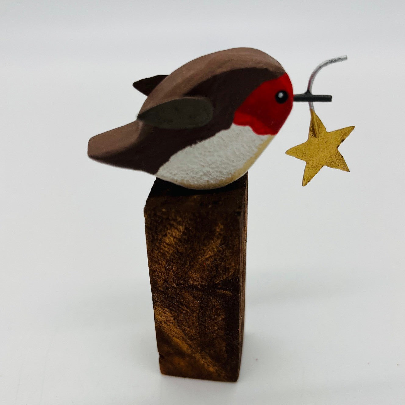 Rockin' Robin's Silver Christmas Gift Box