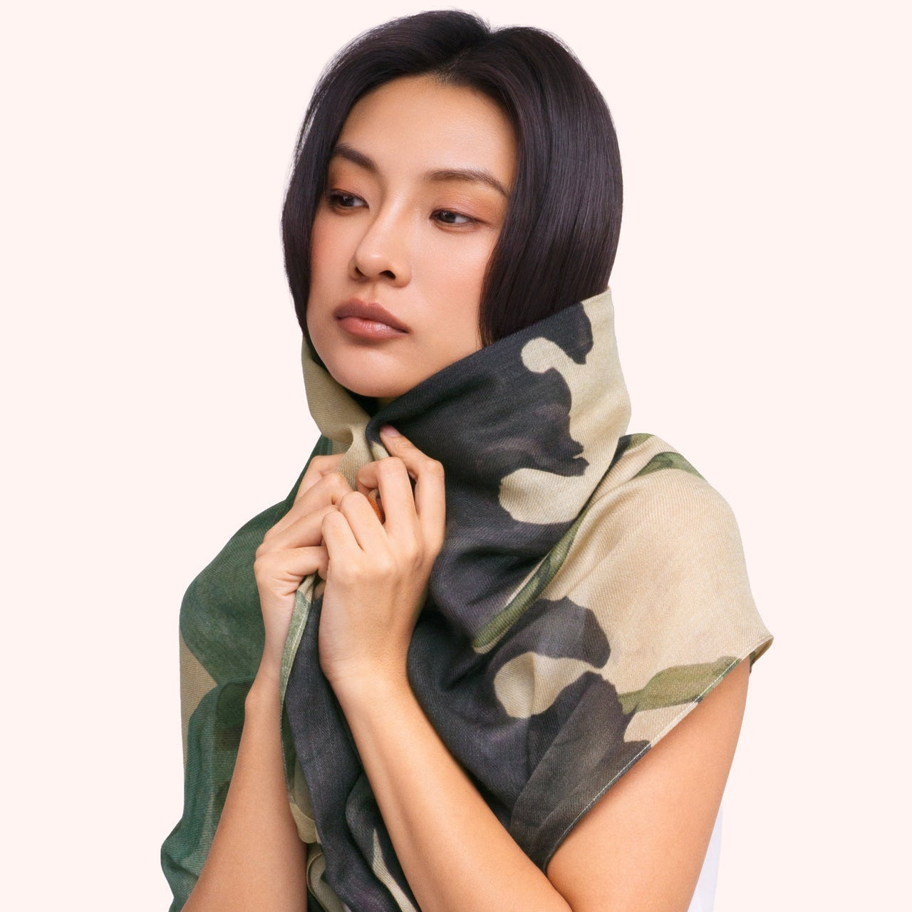 Powder Wool Wrap Scarf - Midnight Orchid