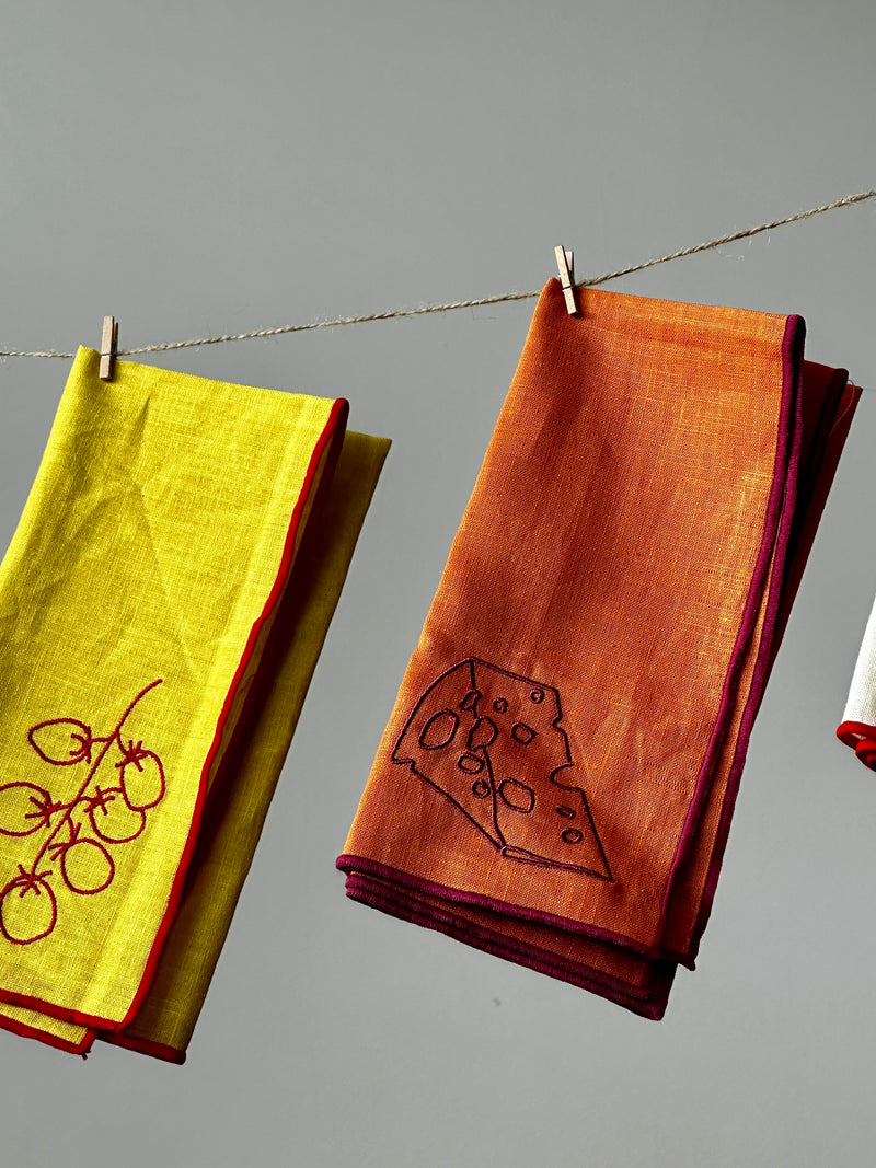 MÆGEN Linen Embroidered Napkins 'Cheese'