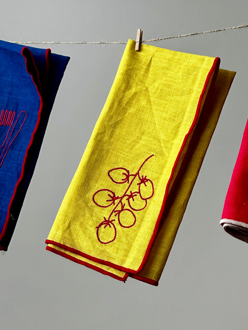MÆGEN Linen Embroidered Napkins 'Vine Tomatoes'