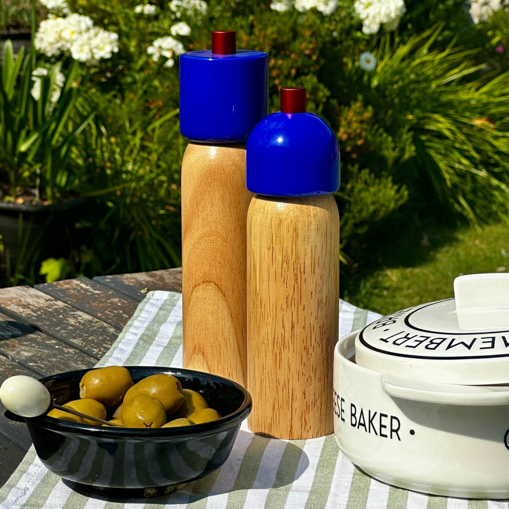 MÆGEN Salt & Pepper Grinder | Navy & Red - Small & Large