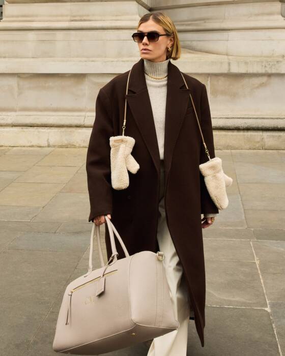 Cream Teddy Mittens on String - Katie Loxton